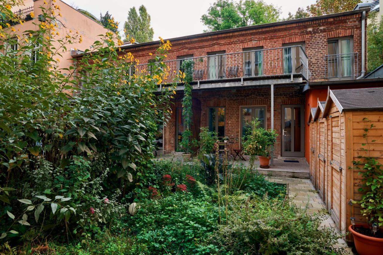 Beautiful Backyard Remise Apartment Berlin Exterior foto
